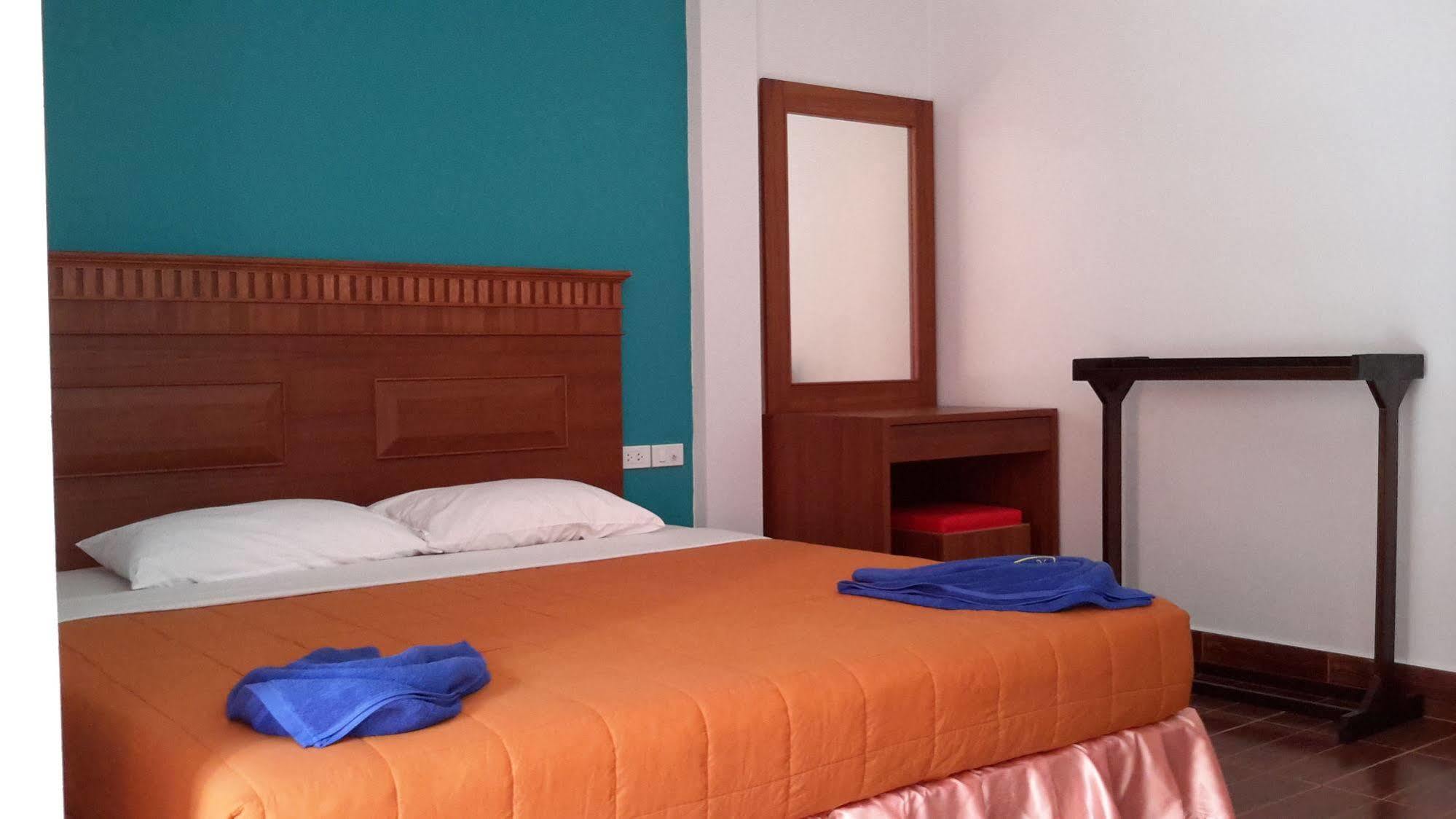 N.D.Hotel Ko Lanta Екстериор снимка
